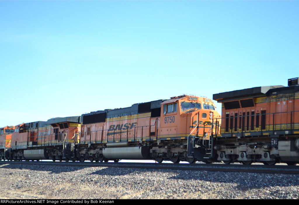 BNSF 9750